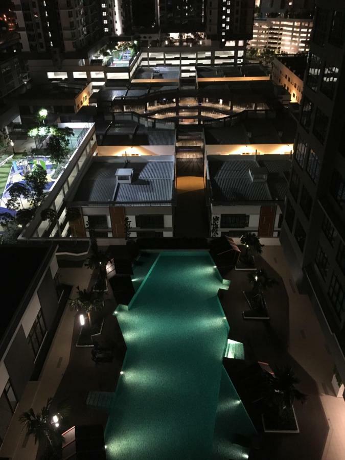 Ioi Conezion Iman'S Home With Pool View Unit ปุตราจายา ภายนอก รูปภาพ